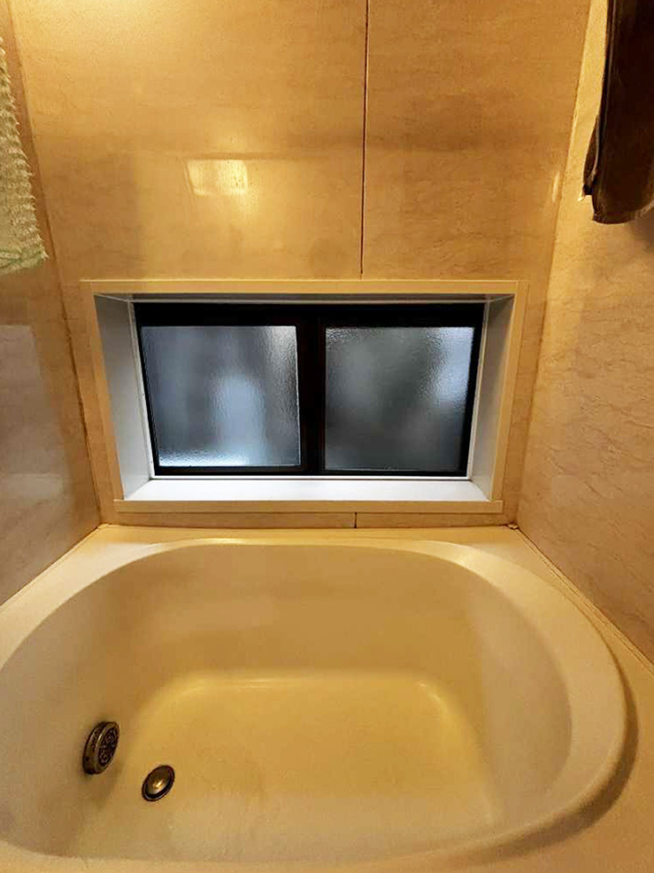 施工前　インプラス