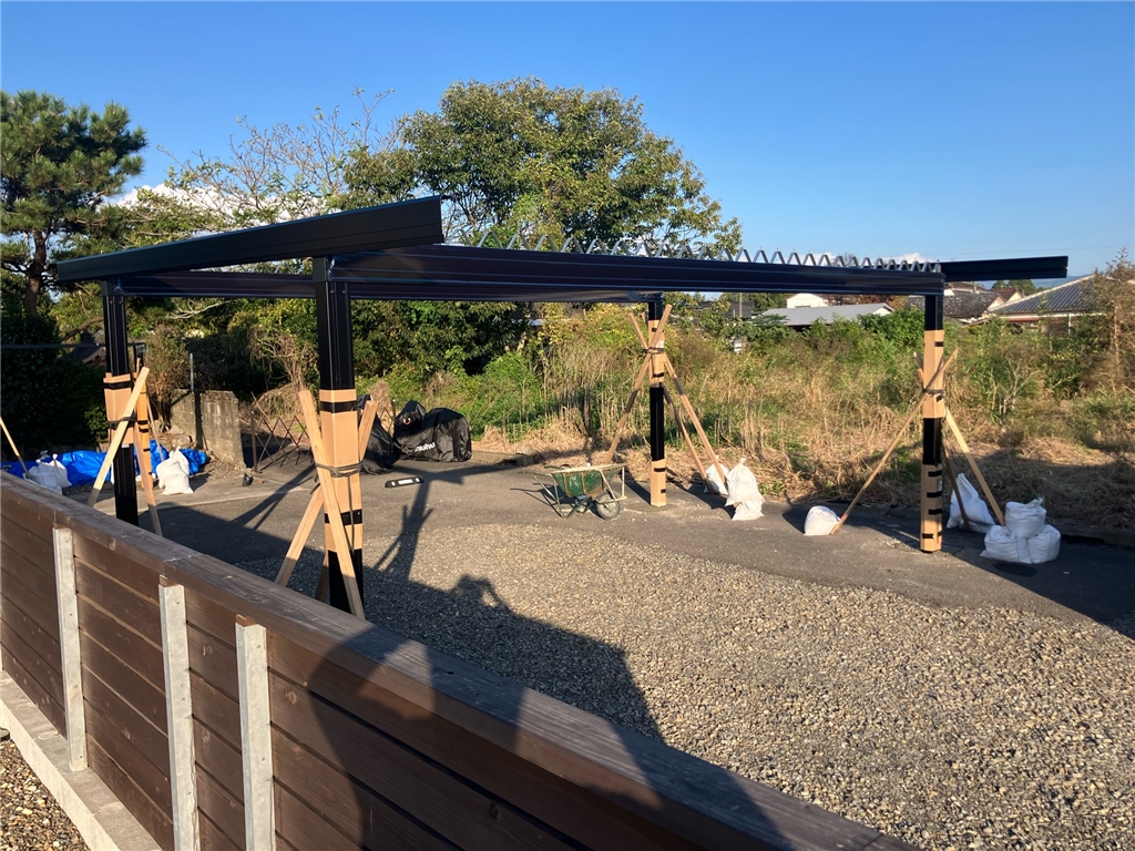 カーポートミニ　施工中