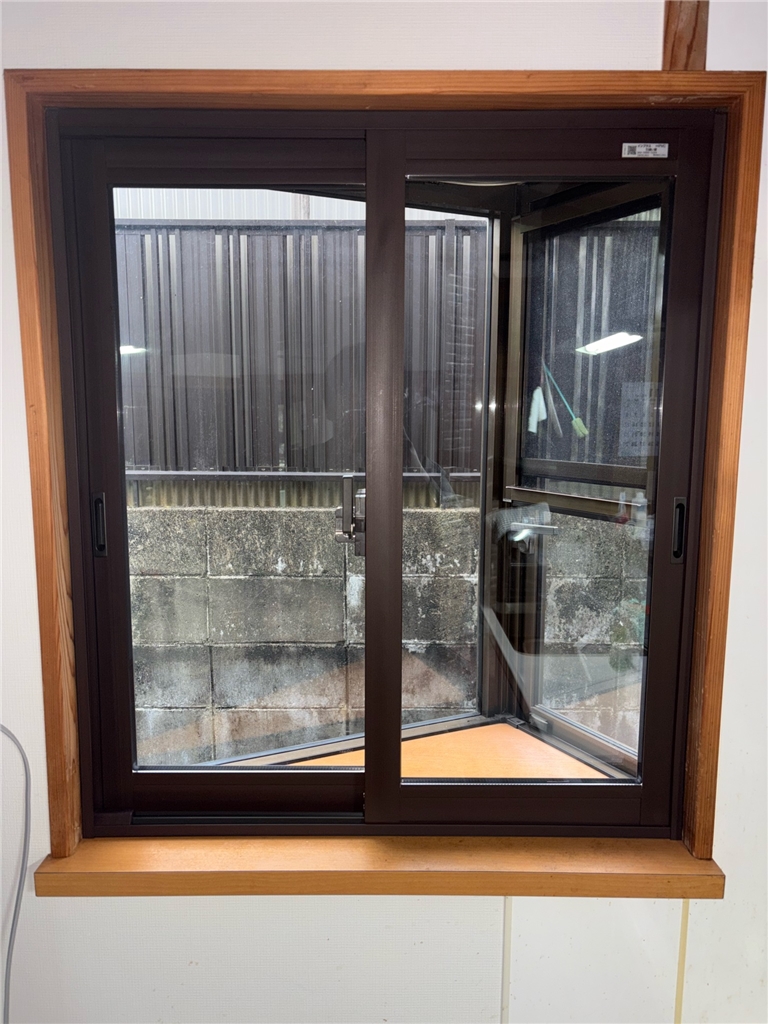 三角窓　施工後