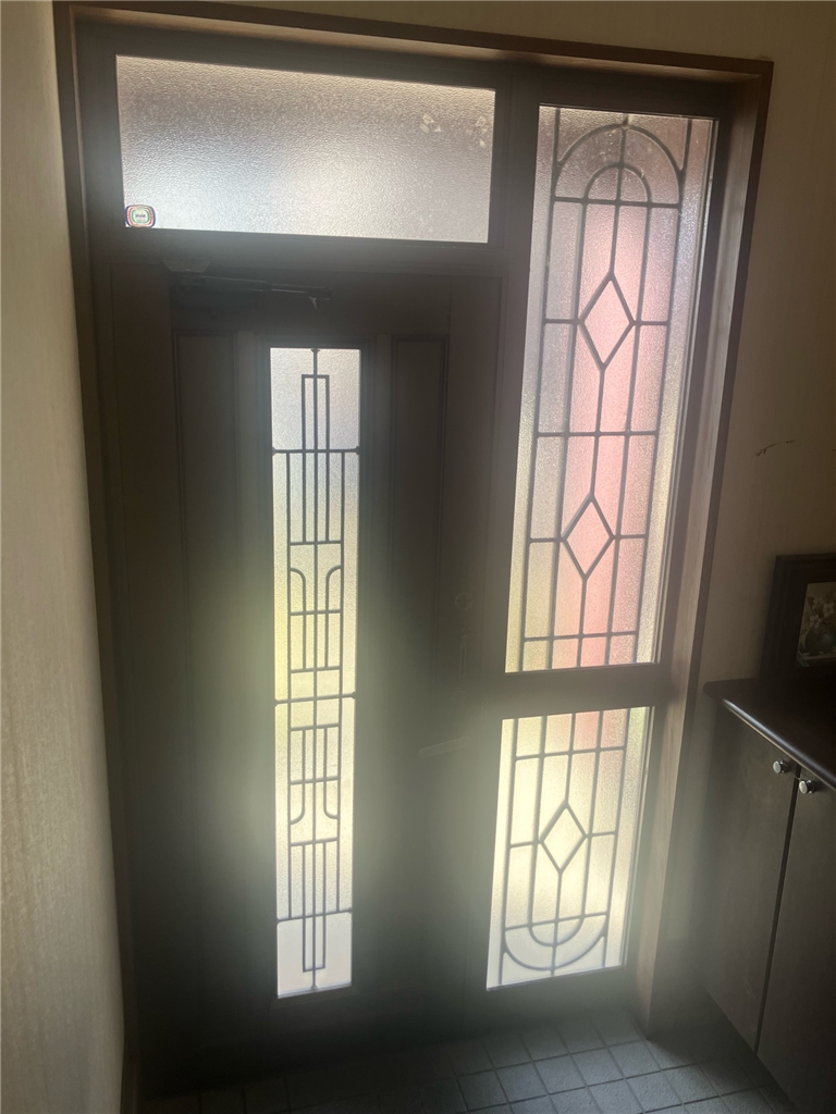 玄関内観　施工前