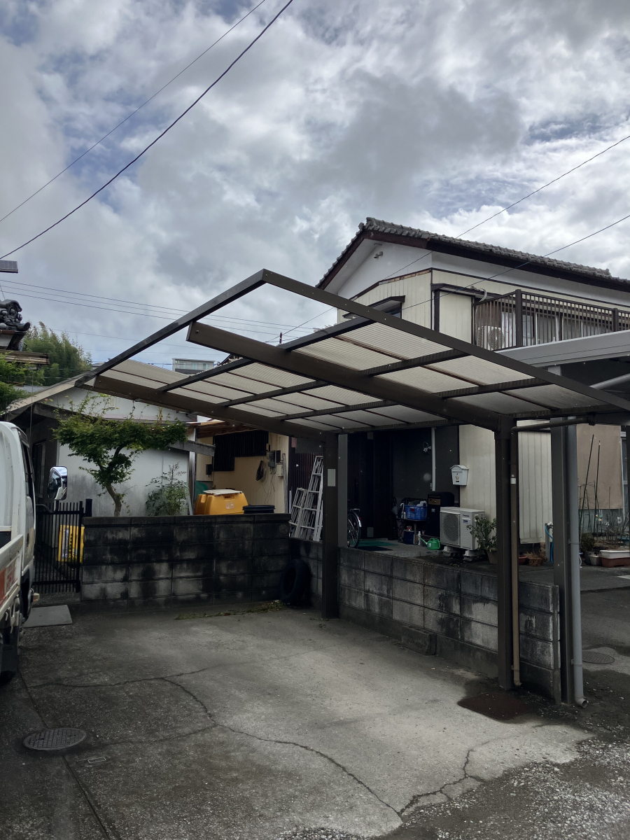 カーポート　屋根貼り替え前